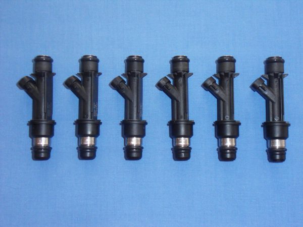 Fuel Injectors 25166922